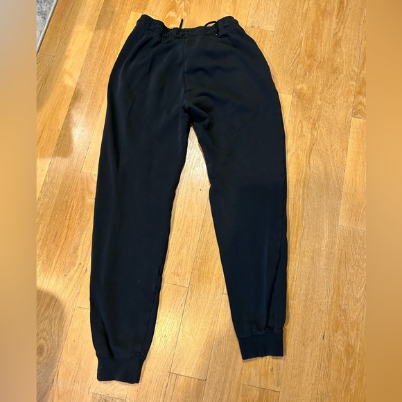 Nike sweatpants! - Picture 2 of 2